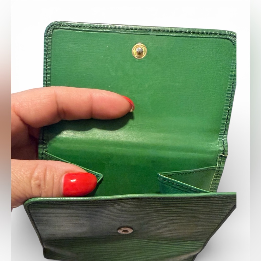 🌟💚 Vintage Louis Vuitton Elise Wallet Collectible. $125 Firm. - Picture 3 of 12